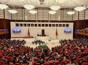 Parlament Turcji ratyfikował wniosek Finlandii o przystąpienie do NATO