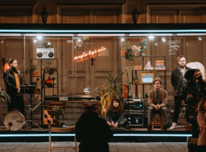 Wyjątkowy teledysk Kwiatu Jabłoni - „Przezroczysty świat”