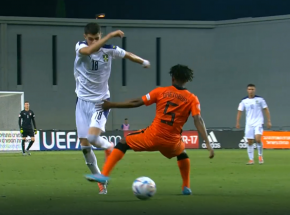 Piłka nożna - ME U17: karne wyłoniły finalistów