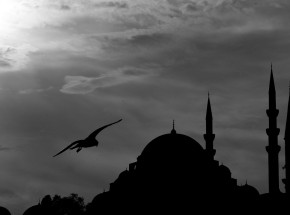 Turcja: gwałtowne burze w Stambule. Nie żyją co najmniej 4 osoby