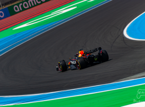 F1: Max Verstappen zwycięża w deszczowym GP Monaco