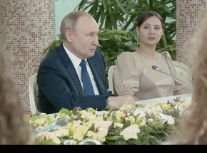 W. Putin: destrukcja ukraińskiej infrastruktury wojskowej jest prawie ukończona