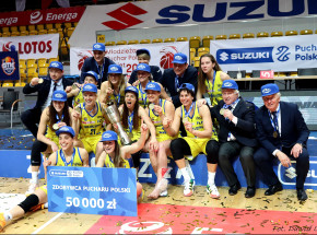 Puchar Polski Kobiet: koszykarki Arki Gdynia wygrywają w finale