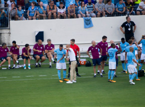 Dziesięć kolejek Premier League do końca, a emocje coraz mniejsze [FELIETON]