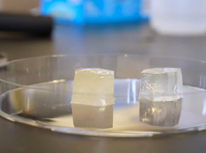 Stworzono kostki lodu, które się nie topią