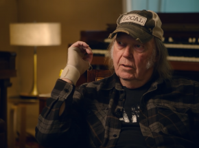 Neil Young i inni artyści wycofują swoją muzykę ze Spotify