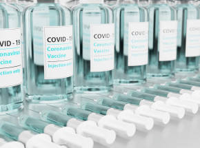 Algieria: rozpoczął się proces szczepień przeciw COVID-19