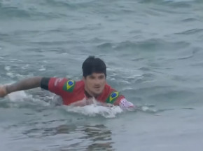 Surfing: Marks i Medina zwyciężają w Narrabeen