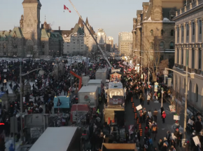 Kanada: funkcjonariusze policji zatrzymali protestujących blokujących most na granicy z USA