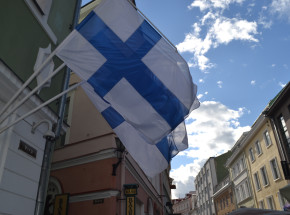 Rosja wzmacnia wojsko przy Finlandii. Rośnie presja na wschodniej flance NATO