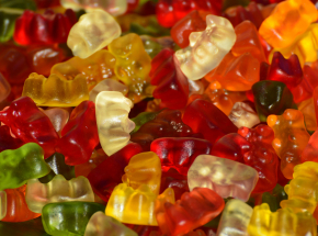 Australia: aresztowano 3 mężczyzn podejrzanych o przemyt narkotyków w słodyczach