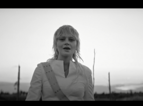 "Potrzeba skał" – Rosalie. i Król w duecie!