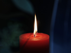 Ukraina: 3 osoby zginęły w szpitalu w pożarze spowodowanym święcą zapaloną ku czci zmarłego