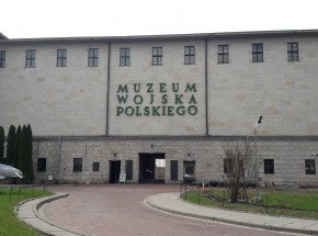 Muzeum Wojska Polskiego przenosi się do nowego miejsca