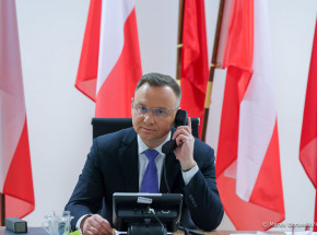 Prezydent po naradzie ws. Ukrainy: naszym celem jest „ocalenie pokoju i odparcie agresji”