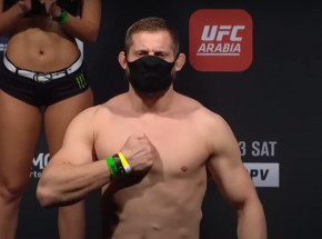 UFC 257: sensacyjna wygrana Marcina Prachnio!