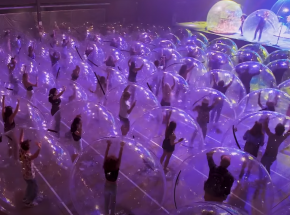 Pandemiczny koncert The Flaming Lips w... plastikowych bańkach