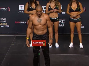 UFC 265: Ciryl Gane tymczasowym mistrzem wagi ciężkiej