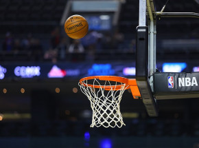NBA: Trwają mecze przedsezonowe. Co słychać w najlepszej lidze świata?