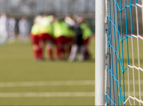 Teksas: uczniowie wymagali pomocy medycznej po wykonaniu 400 pompek na treningu