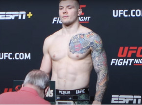 UFC Vegas 41: Vettori pewnie pokonuje Costę w walce wieczoru