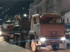 Najemnicy z Grupy Wagnera przerwali marsz na Moskwę i opuścili Rostów