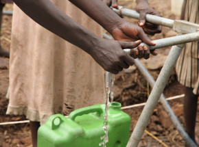 DR Konga: prawie pół miliona ludzi zostało pozbawionych dostępu do czystej wody pitnej