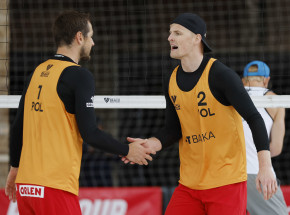 Siatkówka plażowa: dwa miejsca w ósemce w Saquaremie