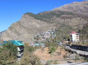 Indie: spadające ze wzgórza głazy zabiły dziewięć osób