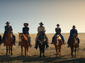 Jonathan Majors musi wyrównać rachunki w zwiastunie „Zemsty rewolwerowca”