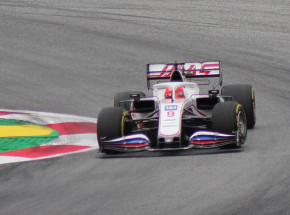 F1: Nikita Mazepin kończy swoja przygodę z Formułą 1