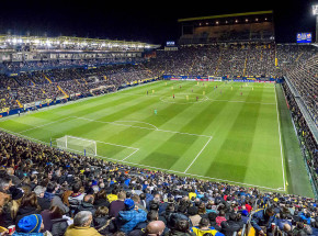 Liga Europy: Villarreal pokonuje Dinamo i awansuje!