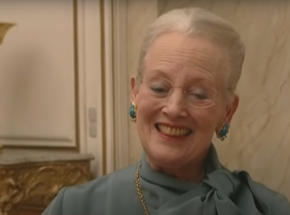 Królowa Danii zatrudniona jako scenografka do nowego filmu Netflixa