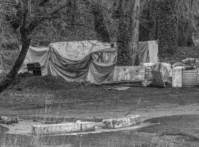 Oregon: kierowca wjechał w obozowisko bezdomnych. 4 osoby zginęły