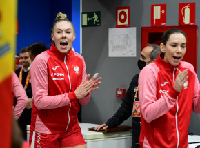 Piłka ręczna: Polska lepsza w kwalifikacyjnym pojedynku sąsiadek