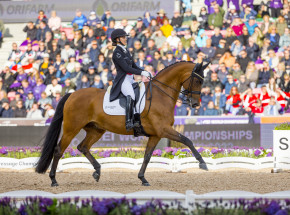Jeździectwo - ujeżdżenie: Żaneta Skowrońska-Kozubik mistrzynią Polski