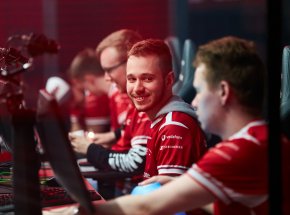 CS:GO: FPX powstaje z popiołu podpisując czwórkę graczy GODSENT