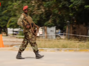 Mozambik: wojsko uratowało 100 cywilów porwanych przez islamistów