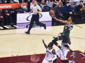 NBA: zwycięstwo Bucks w hicie, niespodziewana porażka Celtics