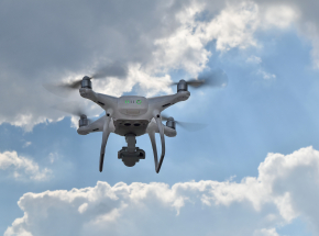 Drony rozwiązaniem dla miejsc dotkniętych suszą?