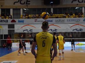 Puchar CEV: męczarnie Skry w Czechach i porażka po tie-breaku