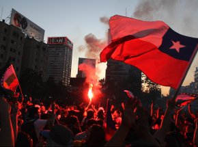 Chile: zamieszki po zastrzeleniu ulicznego artysty przez policjanta