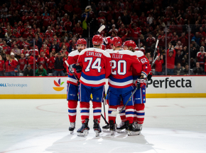 NHL: pewne zwycięstwo Capitals, udany debiut Manthy