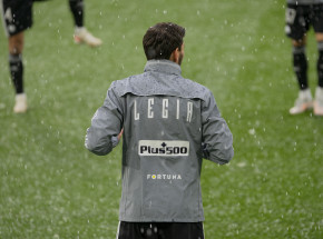  Legia Warszawa sięga po rekord – 3 miliony euro za napastnika z Watfordu