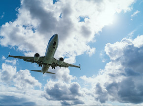 Ryanair ogranicza loty z Modlina. Spadek ruchu o 30% w sezonie letnim 2024
