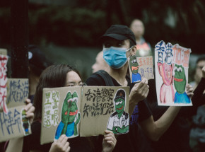 Chiny: nastolatek został zatrzymany na 9 dni za rozpowszechnienie mema