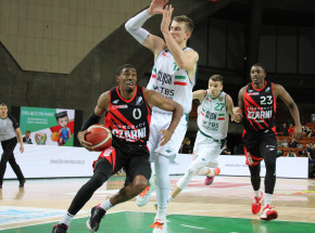 EBL: Czarni Słupsk o krok od półfinału