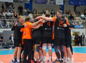 PlusLiga: męczarnie Skry w Krakowie, Barkom z pierwszym zwycięstwem