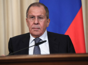 Ławrow: nie rozważamy użycia broni jądrowej w Ukrainie