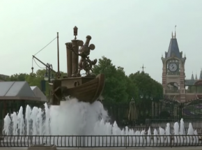 Szanghaj: goście nie mogą opuścić parku rozrywki bez negatywnego wyniku testu na COVID-19